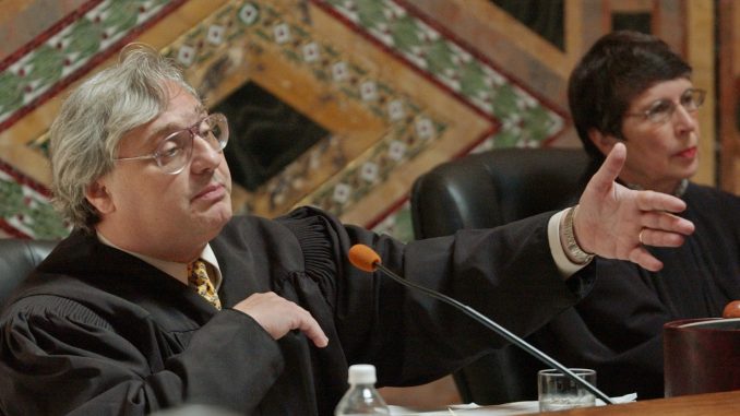 judge-Alex-Kozinski